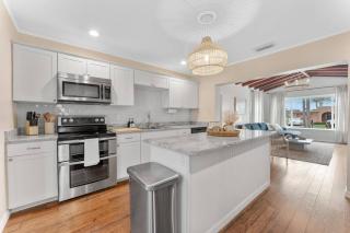 Redington Beach Bungalow - St. Pete Beach - 7