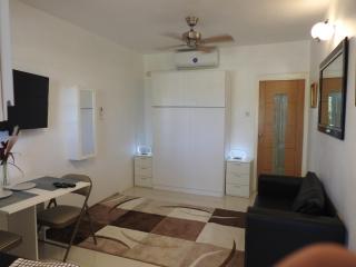 Belview Apartments - Belmont - 4