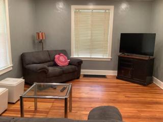 Spacious Home in Johnson City, NY by BU, UHS, BCC, BU - Johnson City - 8