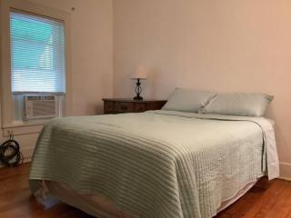 Spacious Home in Johnson City, NY by BU, UHS, BCC, BU - Johnson City - 6