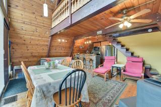 Walk to Ski Lift! Charming Hunter A-Frame - Lanesville - 6