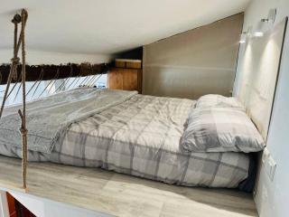 Studio avec mezzanine, canapé lit. - Grimaud - 1