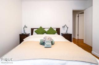 Casa LeBlanc - Latin Vibes - Sleep 4 - Netflix - Long Term - 2