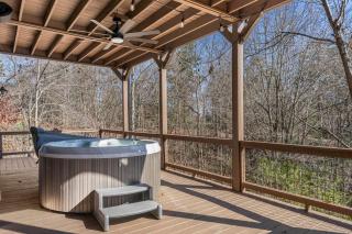 Majestic Manor - 6