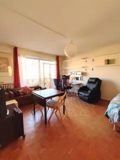 Studio COSY et SPACIEUX AVEC EMPLACEMENT IDEAL - París - 4
