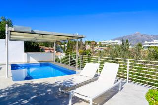 Cozy villa in Marbella with private pool and close to Puerto Banus - Marbella - 0