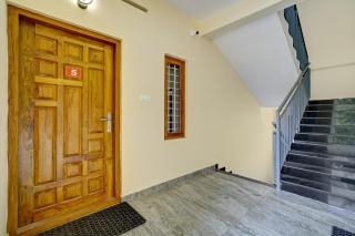 Hotel O Versatile Inn - Cochin - 8