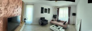 GlamArt Apartment - Craiova - 0