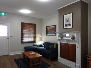 Mimosa Cottage - Glen Innes - 4