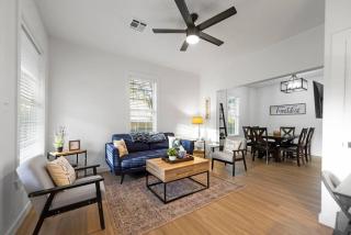 New Charming 2-Bedroom Home Minutes to Downtown - Waco - 5