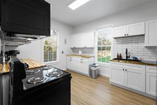 New Charming 2-Bedroom Home Minutes to Downtown - Waco - 1