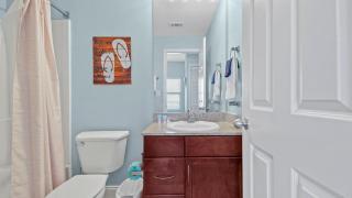 Laketown Wharf #1025 - 7