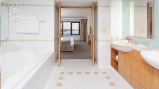 Crowne Plaza Perth by IHG - Perth - 8