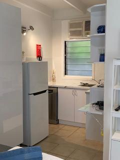 COST EFFECTIVE ISLAND ESCAPE! Studio Unit, Nelly Bay - Nelly Bay - 9