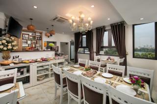TrangTrang Premium Hotel & Sky Bar - 6