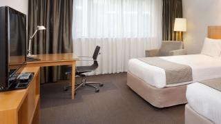 Crowne Plaza Perth by IHG - Perth - 3