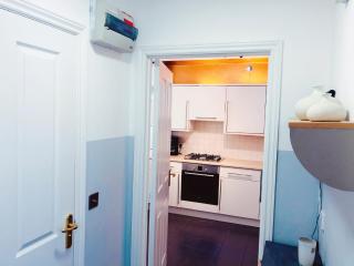 Manchester City home with parking - 9
