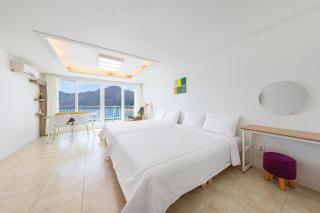 Melodia Pension - Geoje - 0