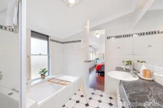 Beachfront Holiday Cottage - Zilzie - 6