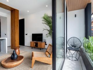 Berawa Living Apartment Canggu - 8