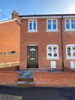 New modern studio apartment near to City Centre - 4