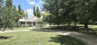 The Avenue Anahdale - Hidden 2.7 Acre Estate in town - Blayney - 2