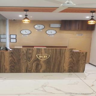 Hotel Raheja Residency - Mumbai - 9