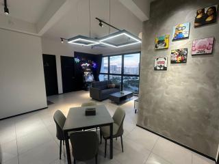 3 Room/3 Queen Bed, Urban Suite Arcade Room #2carpark - Jelutong - 4