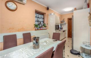 Beautiful Home In Marinici With Wifi - 3