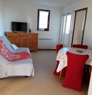 appt 2 ou 4 personnes avec piscine, tennis et parking privé - Fleury - 0