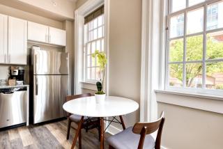 Alexandria West 1br w wd nr metrorail WDC-770 - 7