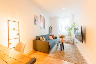 Urban Retreat by stay awesome - 0