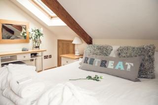 Duke House - Top Floor Apartment - 1 bedroom apartment with Hot Tub - Padstow - 9