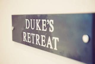 Duke House - Top Floor Apartment - 1 bedroom apartment with Hot Tub - 5