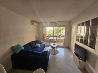 T2 neuf et calme au cœur de Sanary avec terrasse et box - Sanary-sur-Mer - 3