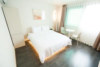Hotel Myeongji - Busan - 0