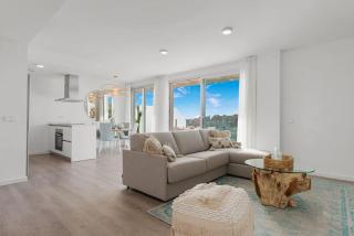 Beautiful Penthouse with Large Terrace - Estepona - 0