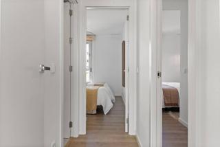 Beautiful Penthouse with Large Terrace - 9