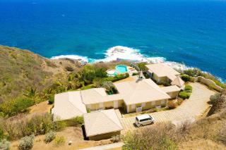Sprawling Villa with Uninterrupted Sea Views - Equinox villa - Cap Estate - 9