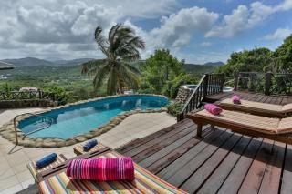 Hilltop Villa with great views out to sea - Villa Cadasse villa - Cap Estate - 8