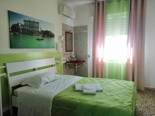 GreenColors Hotel - Campalto - 2