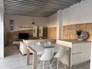 Casa Nuna Modern Loft with Private Garden Terrace - Jerez de la Frontera - 0