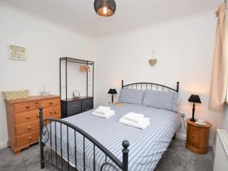 3 bed in Brighstone IC041 - Brighstone - 2