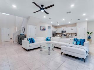 5 Bed Bliss at Solterra by Shine Villas 121 villa - 5