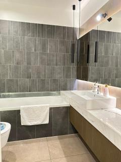 Coresi Mall Area Apartments by Glam Apartments - 3