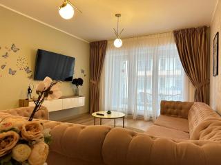 Coresi Mall Area Studios & Apartments by GLAM - Braşov - 0