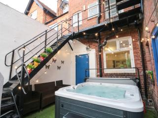 Lonsdale Villa - 8