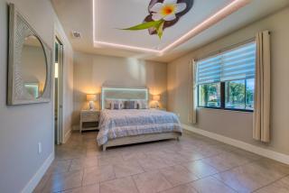 VILLA MODERN TIMES - 4 BEDS - 2 BATHS - 8 GUESTS - WATERVIEW & POOL - INCL. 10% OFF BOAT RENTAL - 7