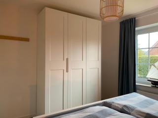 Nessmersiel, Renovierte Erdgeschosswohnung mit Garten, in Deichnähe, Wallbox, - 4