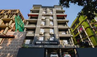 Super Townhouse Vidya Vihar - 9
